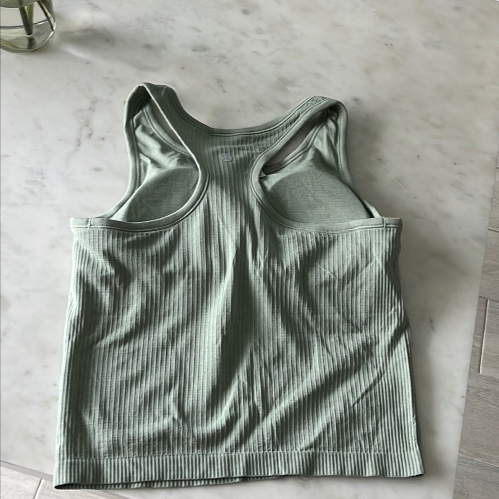 Lululemon longline tank mint green LIKE NEW size 8